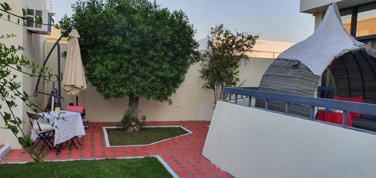 Jumeirah Beach Villa Dubai Eksteriør billede
